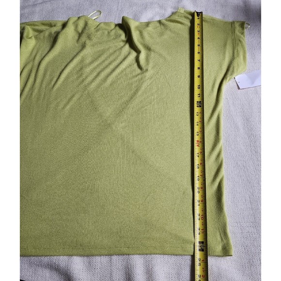 Halston Studio Open Back Top Green Size XS Drape Back Pullover Womens - Picture 6 of 9